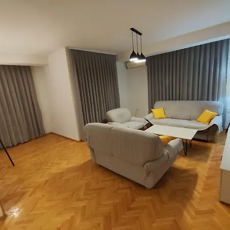 Gigabit High-speed Internet Modern Appartement *