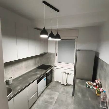 Gigabit High-speed Internet Modern Скопье